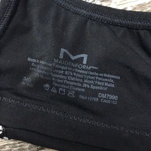 Maidenform Intimates & Sleepwear - Sports Bra 34D Maidenform Intimates & Sleepwear - Sports Bra 34D
